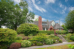 TOTALLY TUDOR SANDPOINT